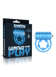 Голубое, светящееся в темноте виброкольцо Lumino Play Vibrating Penis Ring - Lovetoy - в Прокопьевске купить с доставкой